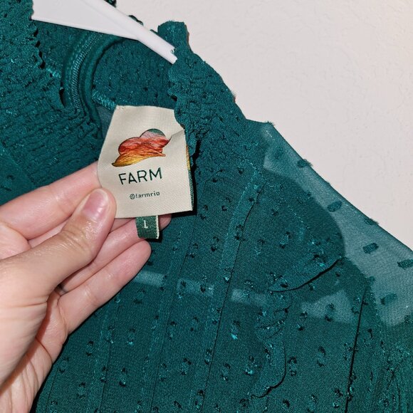 Farm Rio green long sleeved blouse large new with out tags. - Picture 6 of 8
